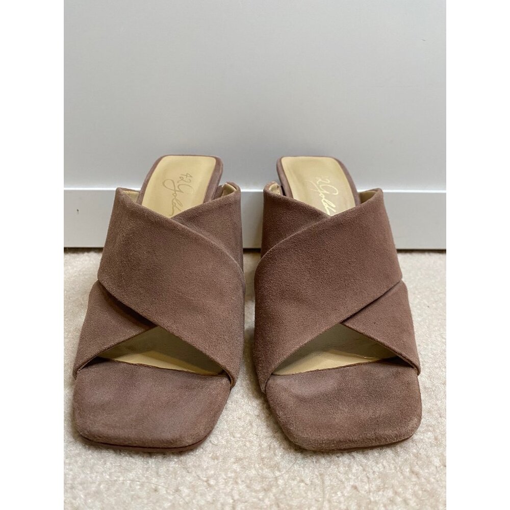 42 Gold Saldana Slide Sandal - Picture 4 of 7